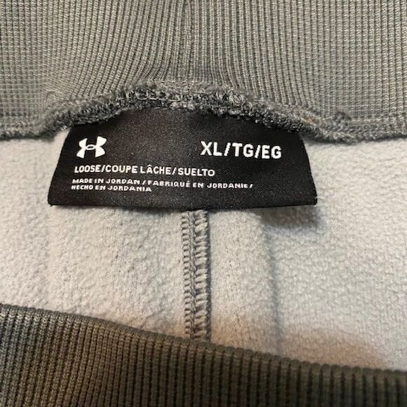 Under Armour Gray/Black fleece pants, size XL - Picture 3 of 3